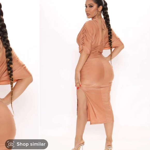 Fashion Nova ruched dress NWT - Picture 6 of 16